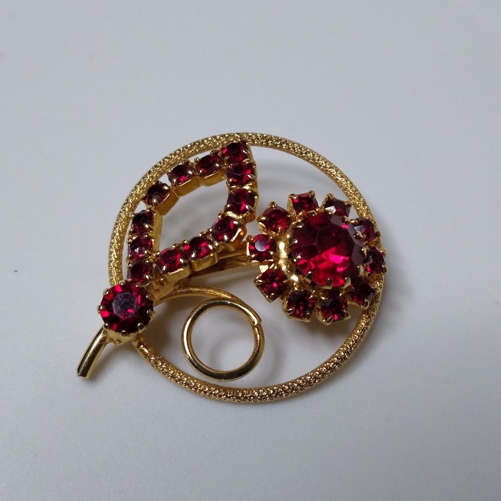 Vintage Red Flower Glass And Metal Brooch